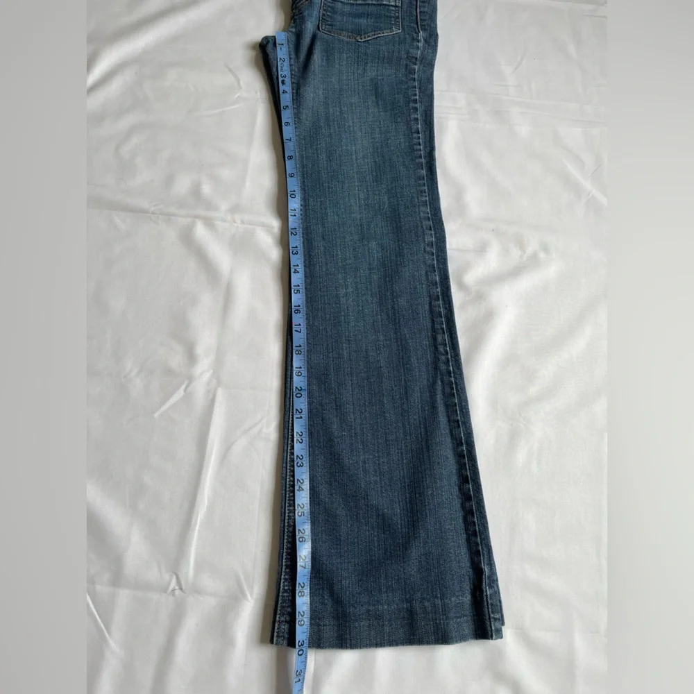 American Eagle Women’s Jeans 
Size 0 - Picture 7 of 8